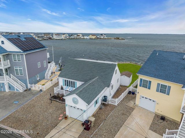 273 Evergreen Drive, Bayville, NJ 08721