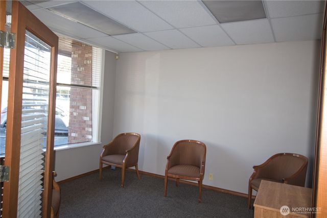 716 E Fairhaven Avenue, Burlington, WA 98233