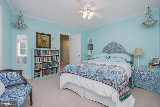 618 ELM TER, Riverton, NJ 08077