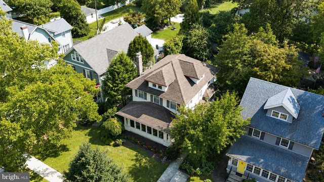 618 ELM TER, Riverton, NJ 08077