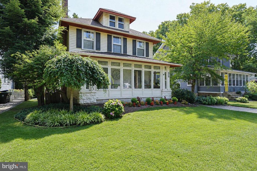 618 ELM TER, Riverton, NJ 08077