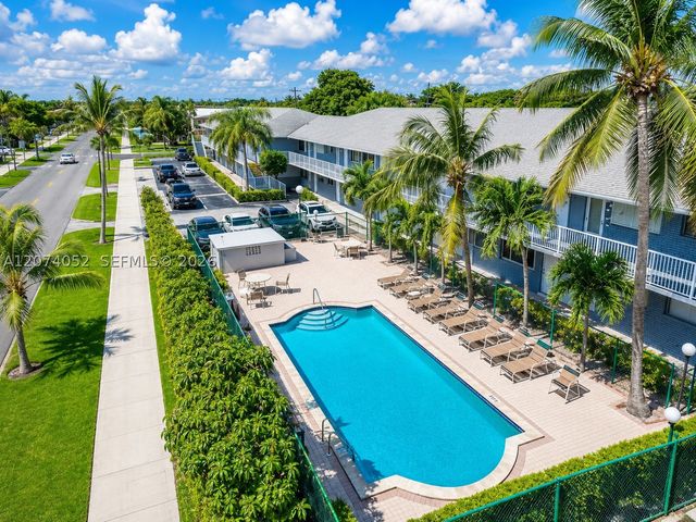 2175 NE 56th St 103, Fort Lauderdale, FL 33308