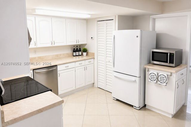 2175 NE 56th St 103, Fort Lauderdale, FL 33308