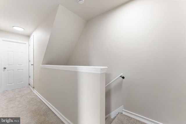 370 AMOSLAND RD, Holmes, PA 19043