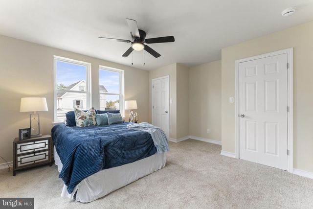 370 AMOSLAND RD, Holmes, PA 19043