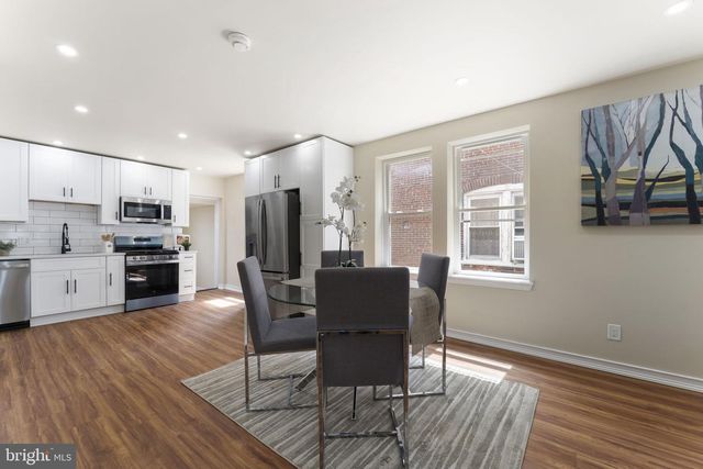 370 AMOSLAND RD, Holmes, PA 19043