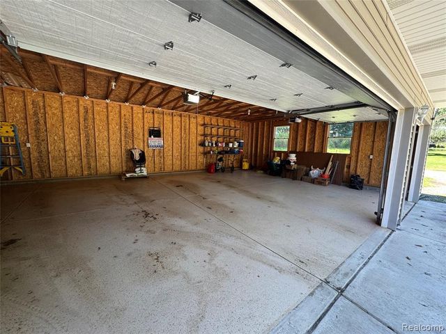 8245 Kier Road, Clarkston, MI 48348