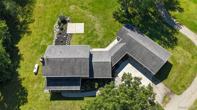 8245 Kier Road, Clarkston, MI 48348