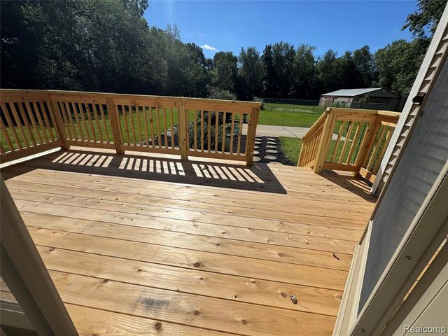 8245 Kier Road, Clarkston, MI 48348