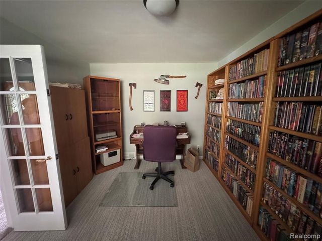 8245 Kier Road, Clarkston, MI 48348