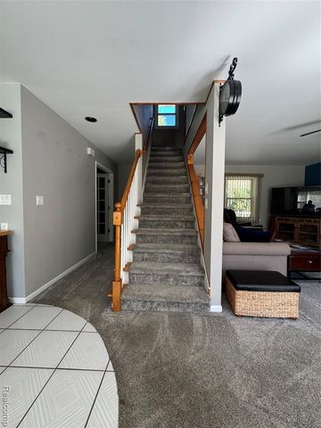 8245 Kier Road, Clarkston, MI 48348