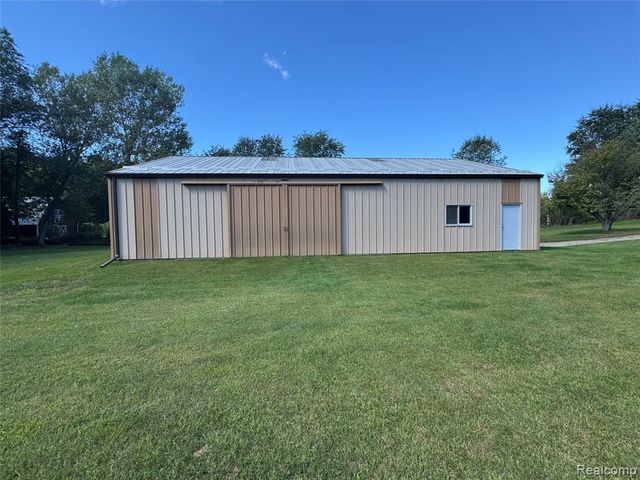 8245 Kier Road, Clarkston, MI 48348