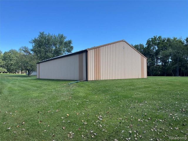 8245 Kier Road, Clarkston, MI 48348