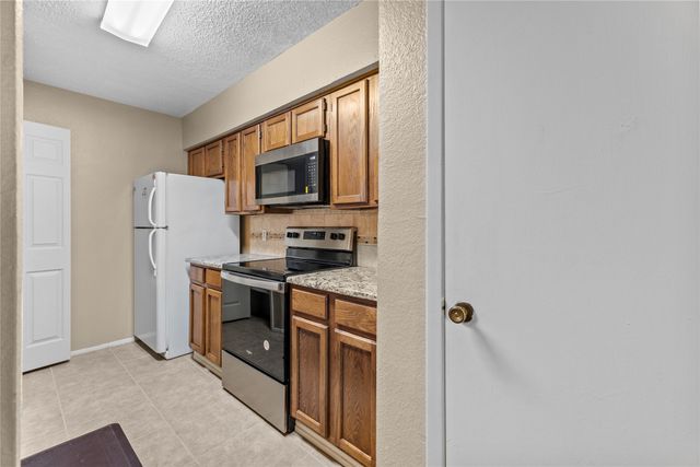 9623 Walnut Street 8102, Dallas, TX 75243