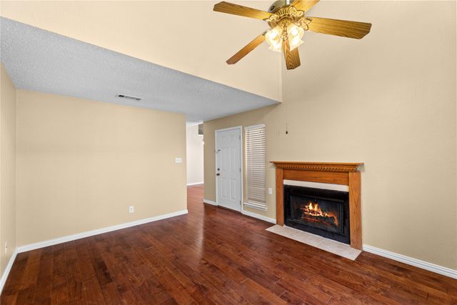 9623 Walnut Street 8102, Dallas, TX 75243