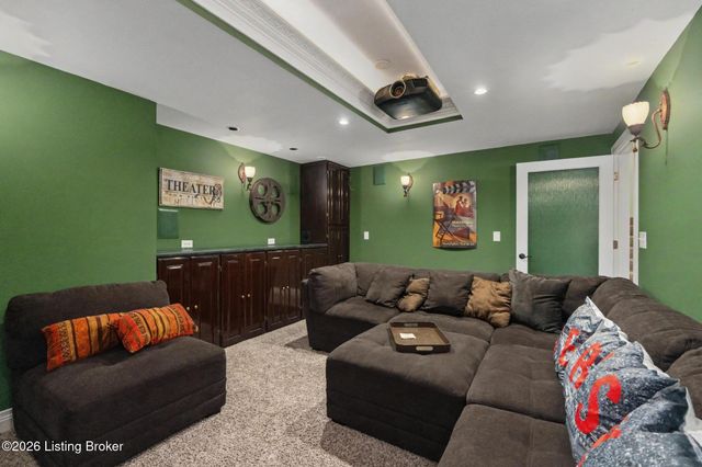10912 Rock Valley Ct, Louisville, KY 40241