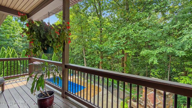 10912 Rock Valley Ct, Louisville, KY 40241