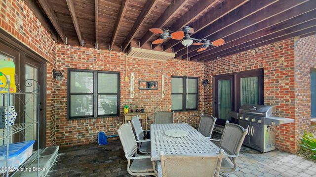 10912 Rock Valley Ct, Louisville, KY 40241