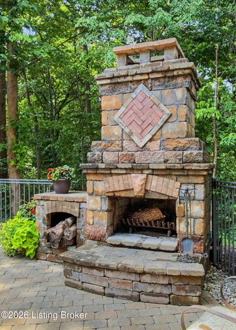 10912 Rock Valley Ct, Louisville, KY 40241