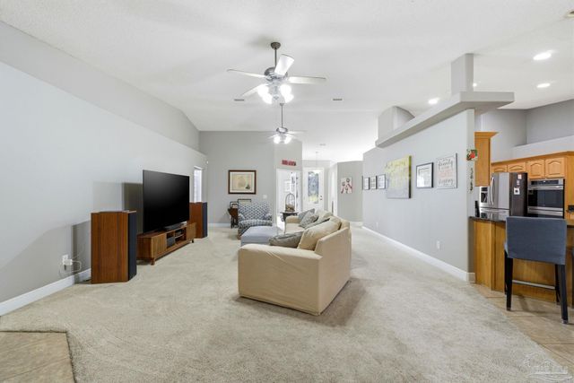 1635 Woodlawn Way, Gulf Breeze, FL 32563