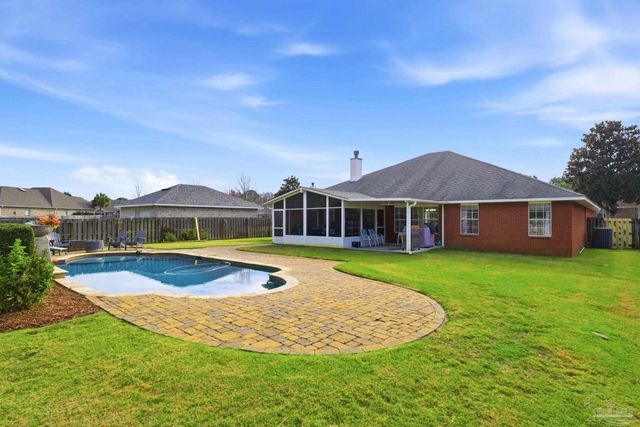 1635 Woodlawn Way, Gulf Breeze, FL 32563