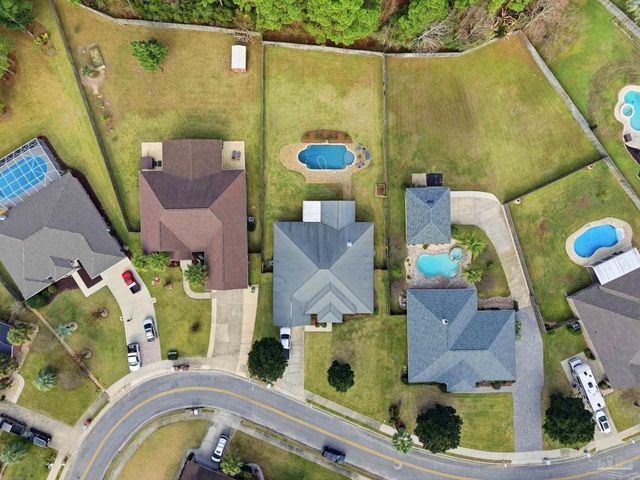 1635 Woodlawn Way, Gulf Breeze, FL 32563