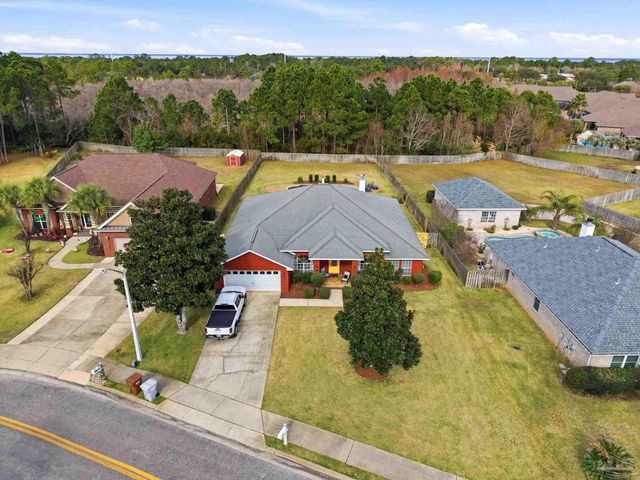 1635 Woodlawn Way, Gulf Breeze, FL 32563