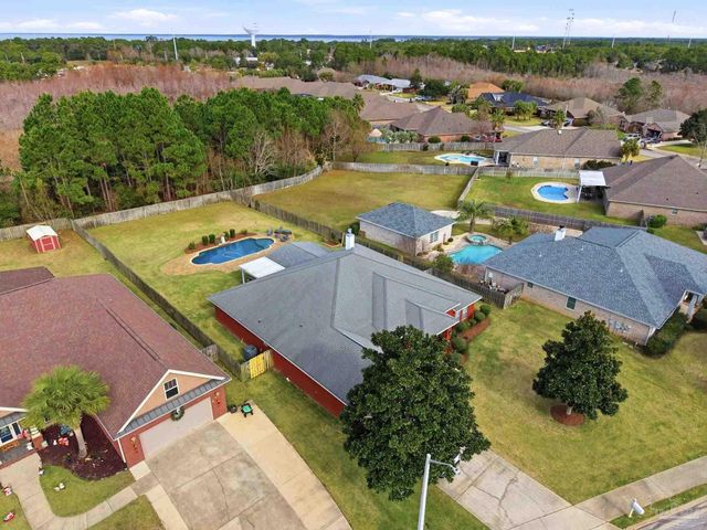 1635 Woodlawn Way, Gulf Breeze, FL 32563