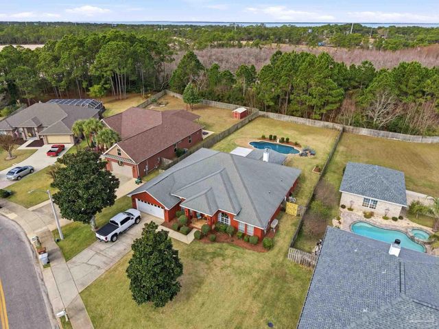 1635 Woodlawn Way, Gulf Breeze, FL 32563