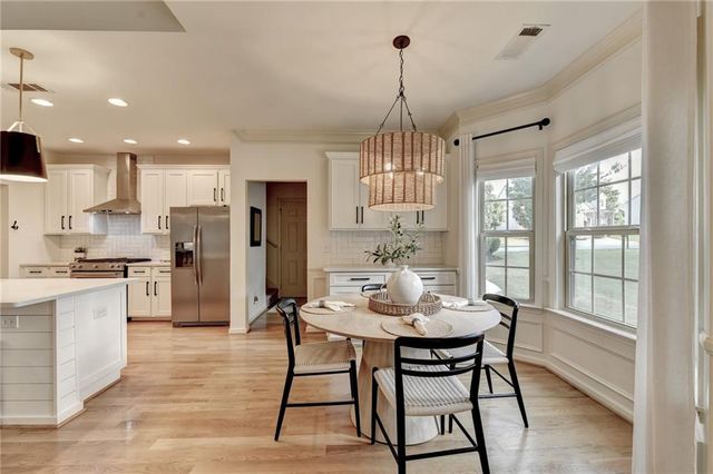 2556 Olney Falls Drive, Braselton, GA 30517