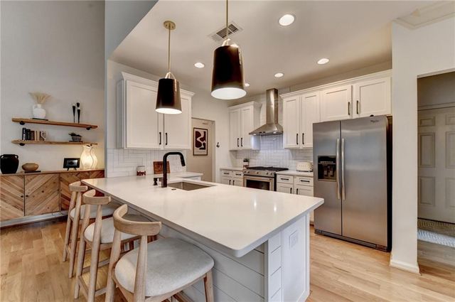 2556 Olney Falls Drive, Braselton, GA 30517