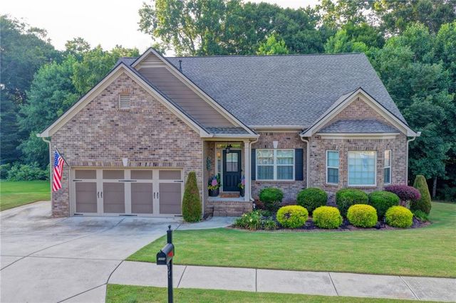 2556 Olney Falls Drive, Braselton, GA 30517