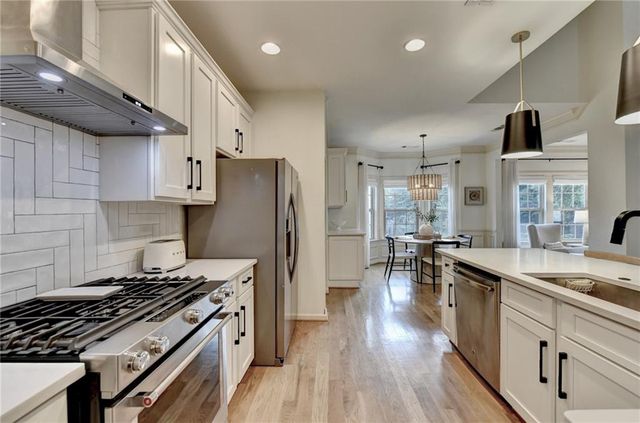 2556 Olney Falls Drive, Braselton, GA 30517