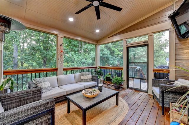 2556 Olney Falls Drive, Braselton, GA 30517