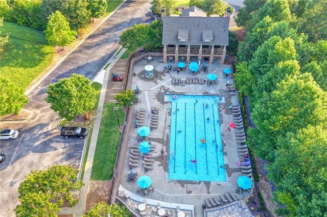 2556 Olney Falls Drive, Braselton, GA 30517