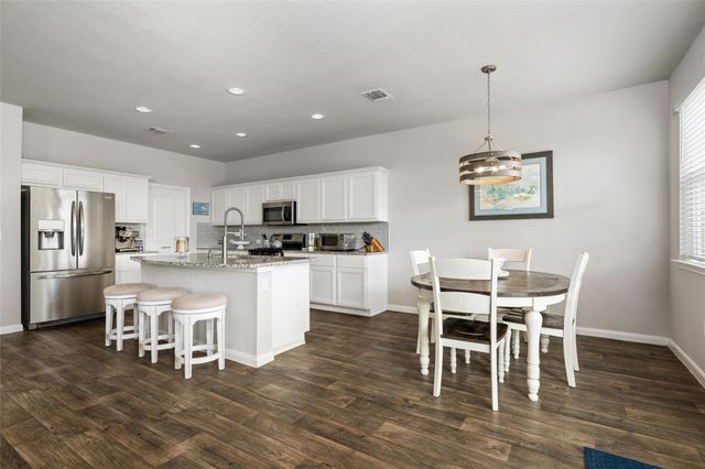 13901 Macquarie DR, Pflugerville, TX 78660