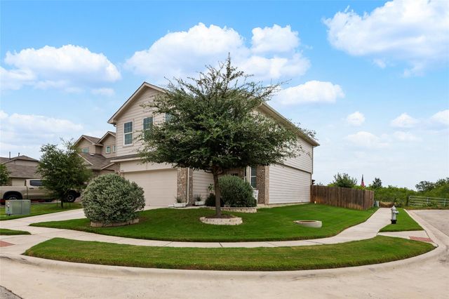 13901 Macquarie DR, Pflugerville, TX 78660
