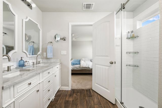13901 Macquarie DR, Pflugerville, TX 78660