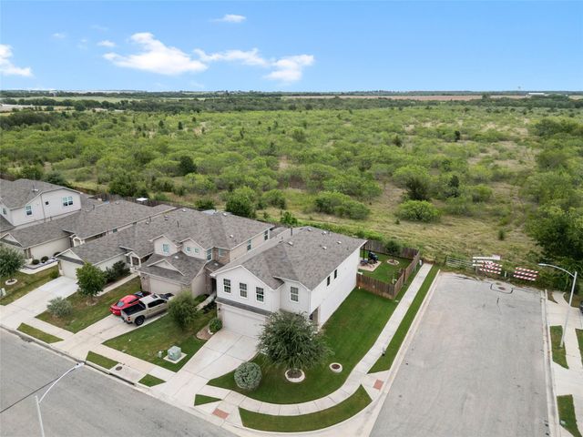 13901 Macquarie DR, Pflugerville, TX 78660