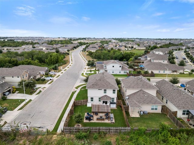 13901 Macquarie DR, Pflugerville, TX 78660