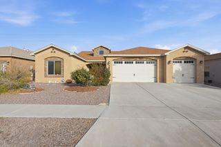 2560 Firewheel Avenue SW, Los Lunas, NM 87031