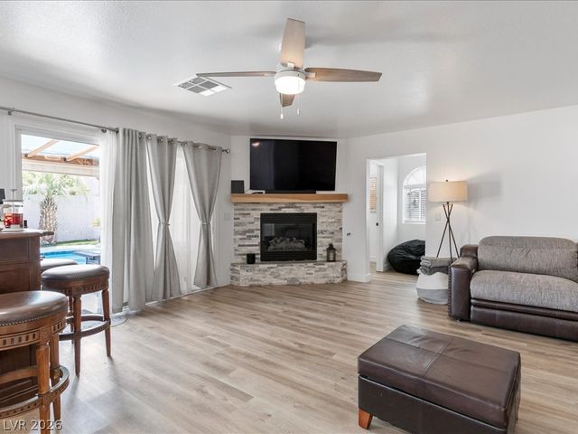 9530 Summerfest Street, Las Vegas, NV 89123