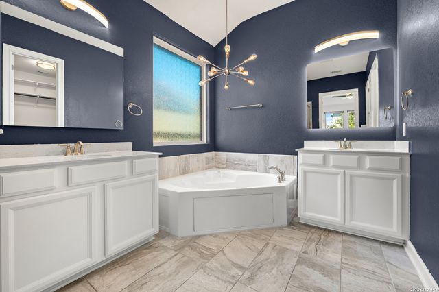 7615 Nolan Creek, Boerne, TX 78015