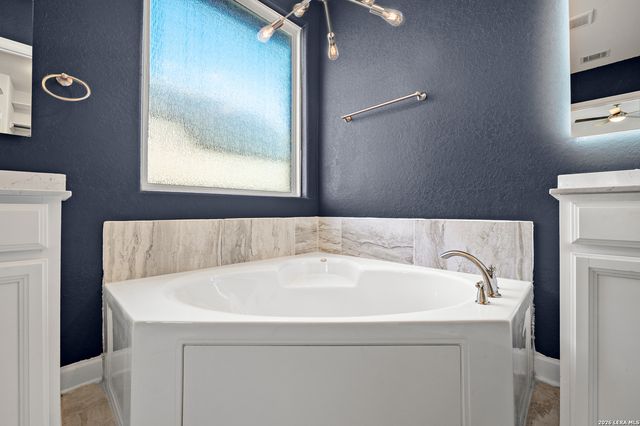 7615 Nolan Creek, Boerne, TX 78015