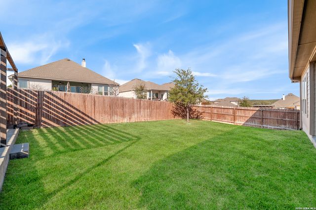 7615 Nolan Creek, Boerne, TX 78015