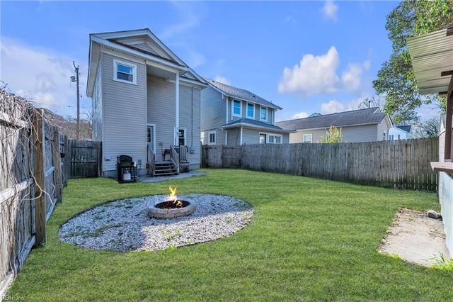 2813 Ballentine BLVD, Norfolk, VA 23509