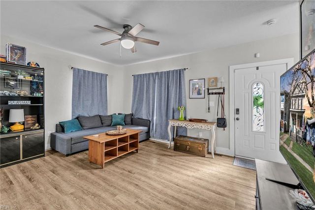 2813 Ballentine BLVD, Norfolk, VA 23509