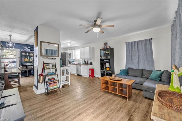 2813 Ballentine BLVD, Norfolk, VA 23509