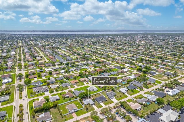 503 SE 16th PL, Cape Coral, FL 33990
