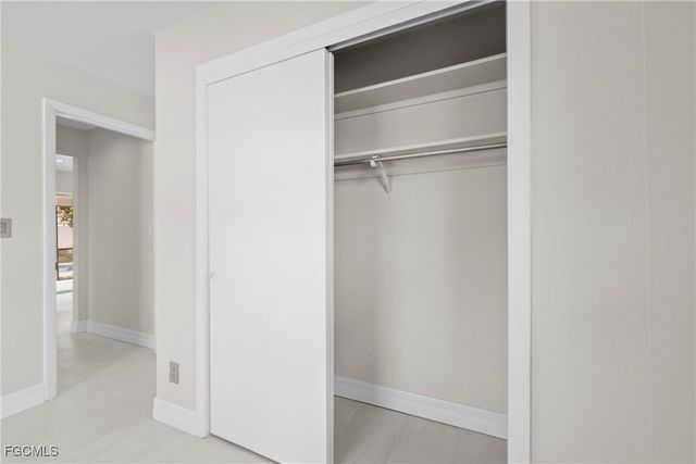 503 SE 16th PL, Cape Coral, FL 33990